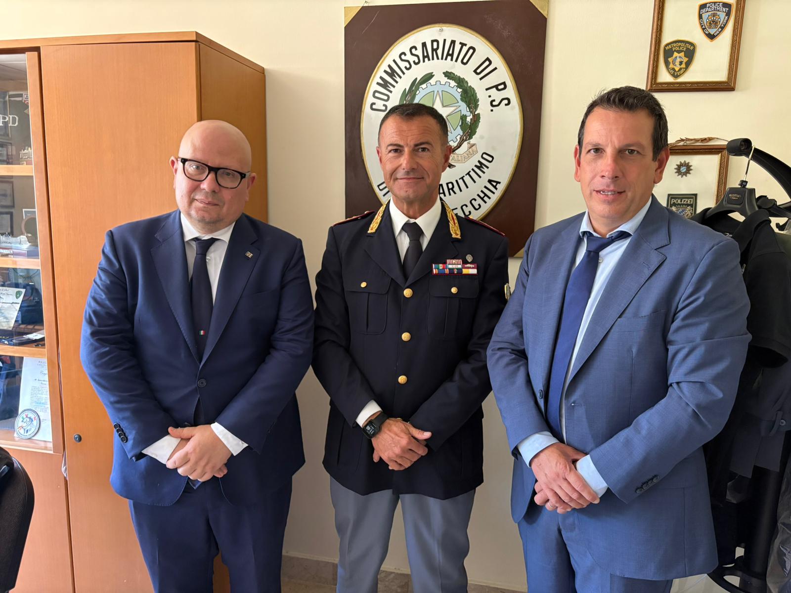 Porto di Civitavecchia, Deidda e Latrofa in visita alla Polizia di Frontiera