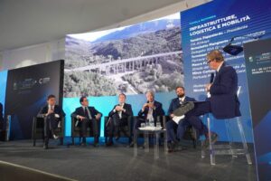 Abruzzo: a Pescara il summit sull’economia regionale fra investimenti e prospettive di sviluppo