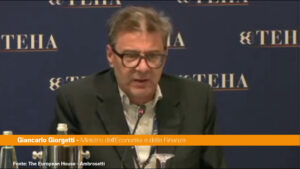 Giorgetti “Pil potrebbe avvicinarsi all’1%, l’Italia si è dimostrata resiliente”