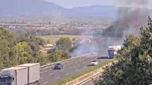 Incidente sull’A1, autostrada chiusa e traffico in tilt: 5 chilometri di coda tra Orte e Roma Nord