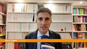 Calabrò presenta ‘Cemento e Sangue’ “Romanzo noir deve avere anima politica”