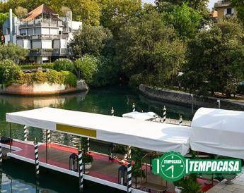 Mostra Venezia, al lido 1 settimana in casa vacanza supera 3.300 euro, Jesolo e Sottomarina tra alternative