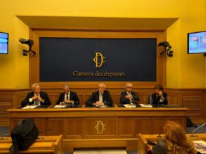 Novemila casi l’anno tumori testa-collo, alla Camera la Campagna Make Sense 2026