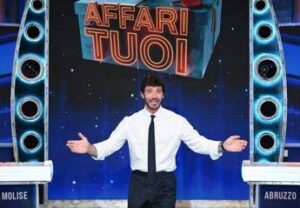 Torna ‘Affari Tuoi’, da oggi Stefano De Martino tutti i giorni su Rai1