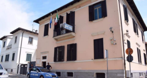 Sventata truffa dello stipendio deviato: la Polizia di Stato denuncia un cittadino straniero