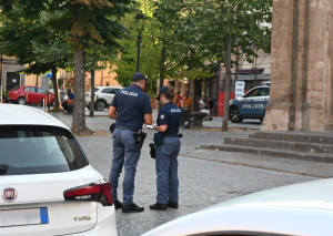 Blitz antidroga nel centro storico di Viterbo: arrestato extracomunitario di 24 anni. Aveva droga anche in bocca