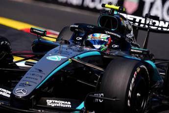 F1 – Rimonta Kimi, podio Red Bull e male le Ferrari: a Baku vince Russell