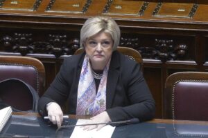 Ex Ilva, Calderone “Pronti ad adeguare l’assegno di ricollocazione Cigs”