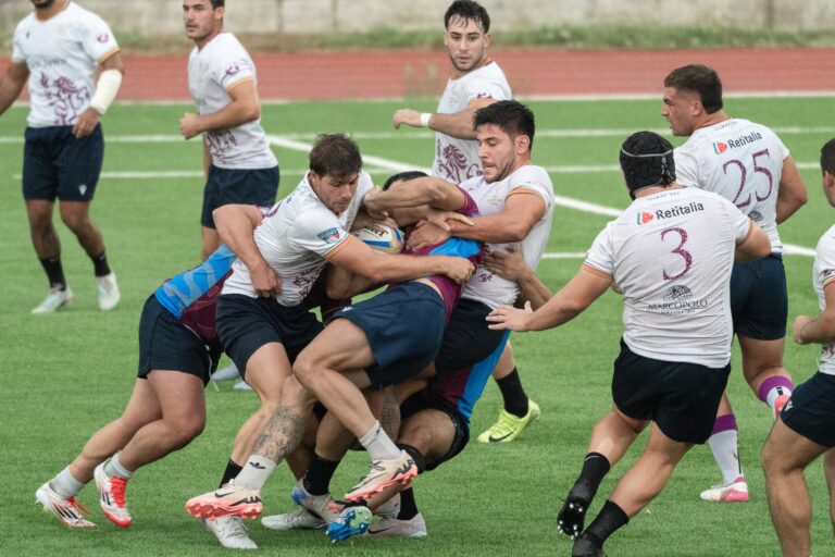 Rugby – “Fiamme contro Oro”, preparazione in famiglia per i cremisi di Forcucci