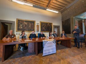 Viterbo, i Facchini di Santa Rosa portano la Madonna della Quercia: domenica il Patto d’Amore