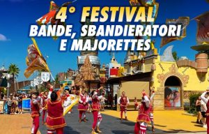Duecentoventi tra bande, sbandieratori e majorettes: domenica MagicLand apre e chiude in musica
