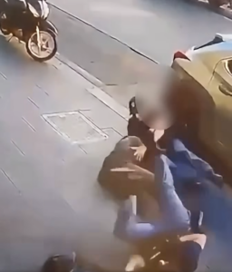 Roma – Sicurezza: aggredisce poliziotti ma torna libero poche ore dopo, interrogazione FdI