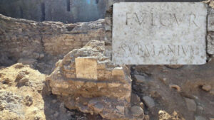 Il fulmine sacro degli antichi Romani riemerge da Villa Adriana: scoperta un’iscrizione dedicata a Summano