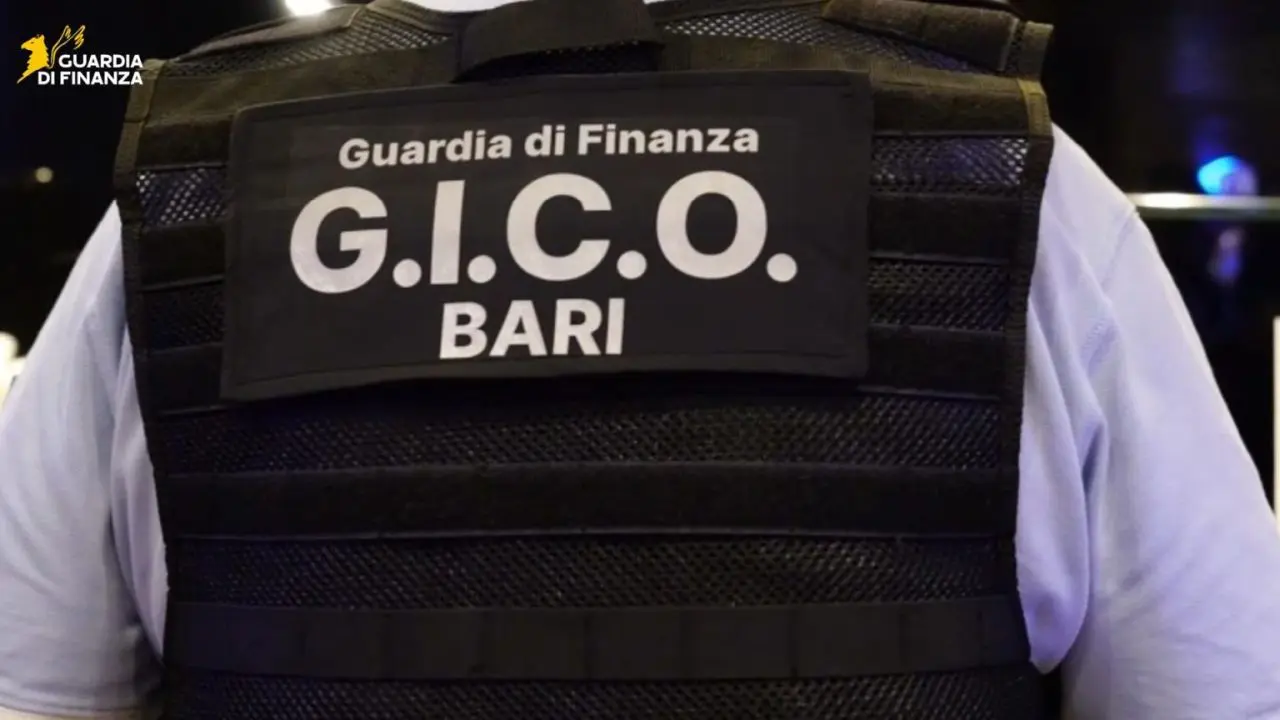 Usura ed estorsione, 4 misure cautelari e sequestri per 700mila euro a Bari