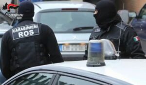 Lecce, 20enne indagata per istigazione alla violenza e all’odio razziale