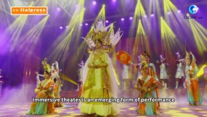 Cina, tra arte e teatro immersivo nello Xinjiang