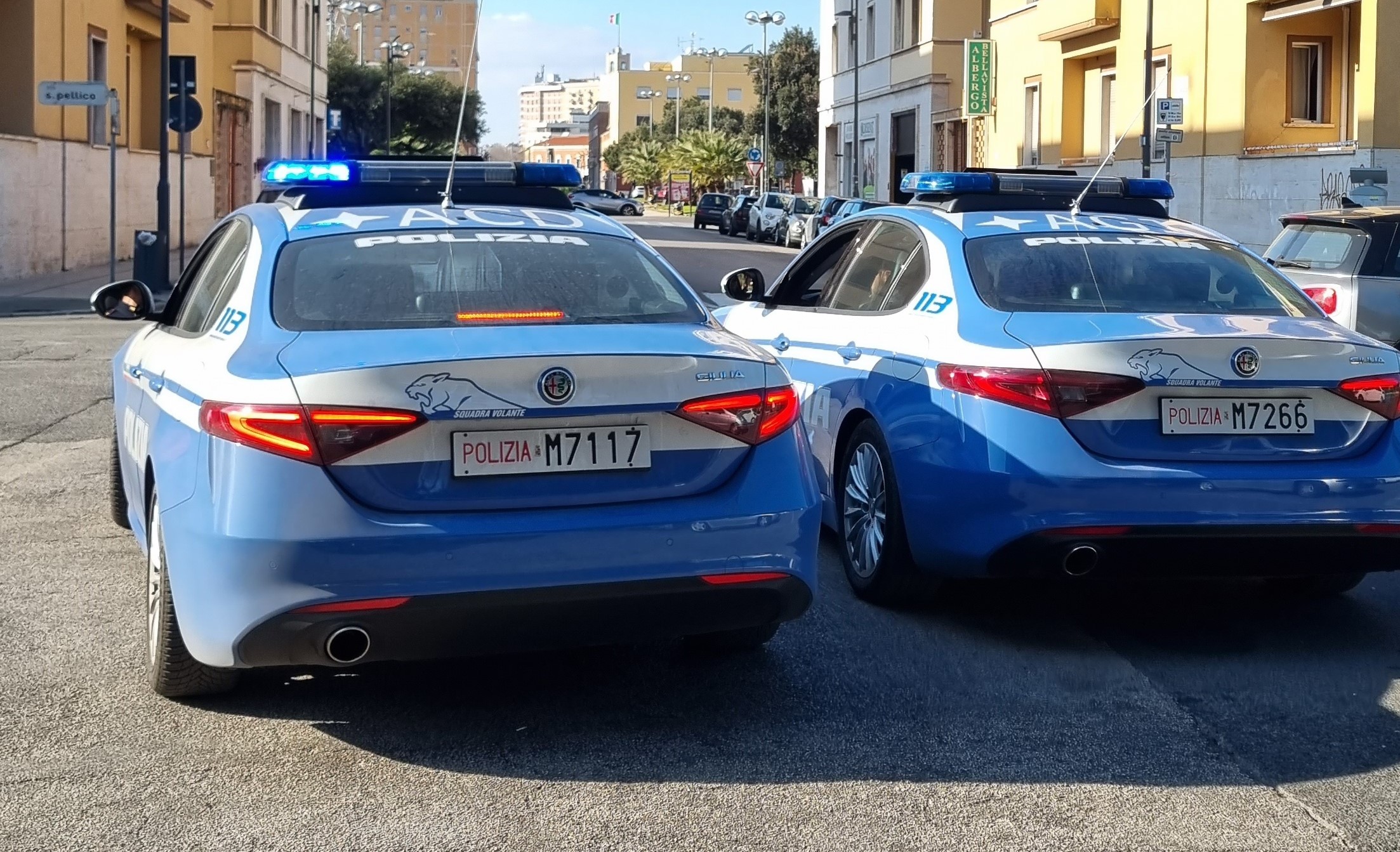 Latina – Continue aggressioni e minacce alla madre e alla sorella, uomo allontanato dalla casa di famiglia
