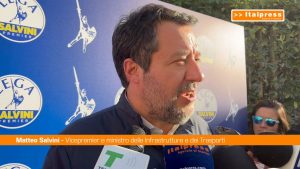 Manovra, Salvini “Contributo banche spontaneo, nessun intervento a gamba tesa”