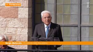 Mattarella ad Assisi “Guerre insensate, San Francesco possa indicare via pace”