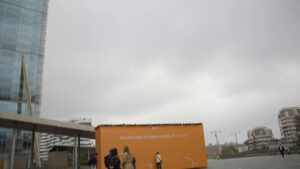 Sobi porta a Milano l’installazione Rare Means Care sulle patologie renali rare