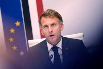 Proteste Francia, Macron: “Ultrasinistra vuole rovesciare la Repubblica”