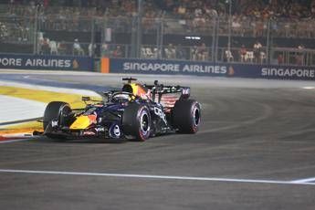 F1 – Ancora Verstappen, presa pure Marina Bay. Kimi, spumante d’America?