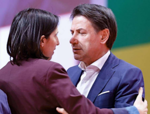 “La sciagura dell’Elevato”: La Fortezza demolisce l’arrivo di Giuseppe Conte a Viterbo. “Passerella elettorale di un miracolato”