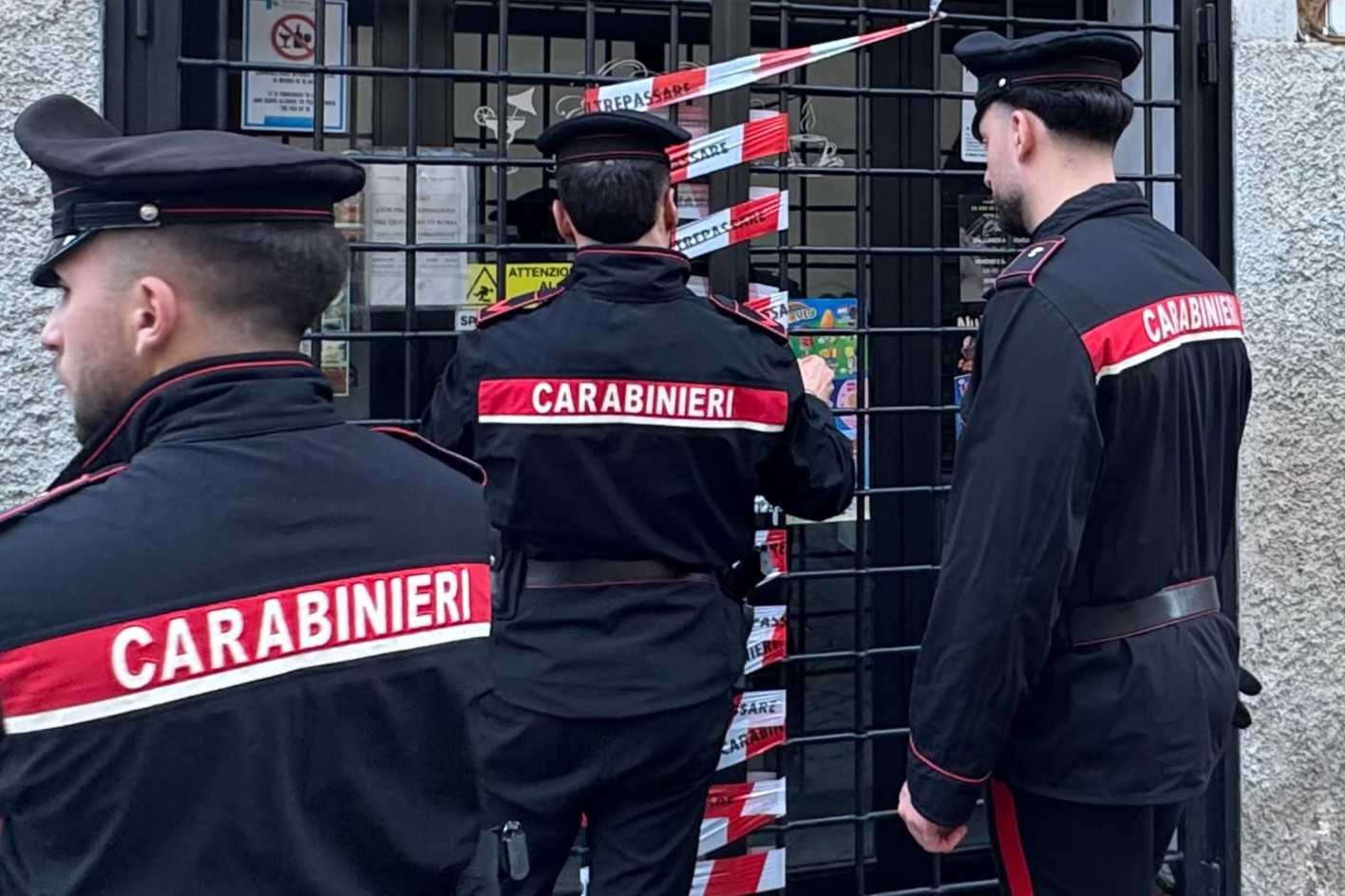Frascati – Controlli contro lo spaccio, sospesa per 10 giorni la licenza di un bar vicino a un parco pubblico
