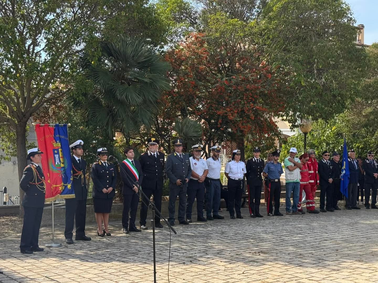 Santa Marinella – 45° anniversario dell’Alluvione ’81, emozione toccante in Piazzale 2 Ottobre