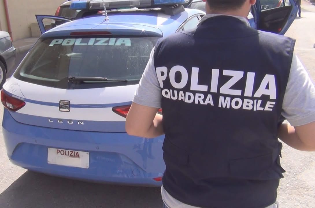 Frosinone – Cyberbullismo contro un minore, finto annuncio sessuale sul web