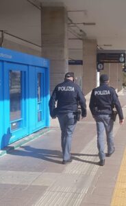 Frosinone – 2 minorenni allontanatesi dalle rispettive famiglie, in pochi giorni ritrovate dalla Polizia Ferroviaria