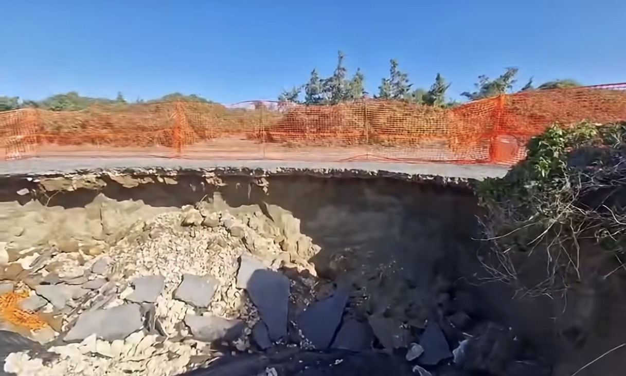Maltempo: frana sul lungomare di Latina, chiuso tratto tra Rio Martino e Capoportiere