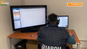Maxi frode fiscale all’Ue, sequestro da 11 milioni e 6 misure cautelari
