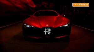 Alfa Romeo Cuorerosso, svelata a Parigi la concept del futuro