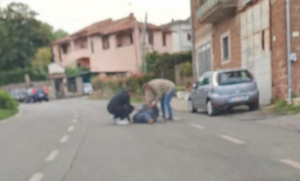 Finto ferito sull’asfalto per tendere una trappola agli automobilisti: scatta l’allarme sulla Blera-Cura