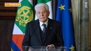 Mattarella “Inaccettabile che difficoltà economiche siano ostacoli alle cure”