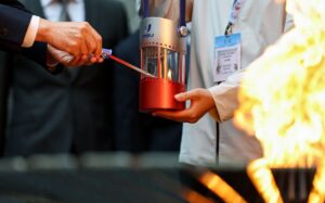 Accesa a Torino la fiamma per le Universiadi invernali di Changchun 2027