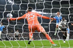Sogno Lazio senza limiti: Gattuso record, tris in casa Juve. Milan col brivido