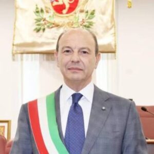 Frosinone – Passo indietro del sindaco Mastrangeli sulle dimissioni