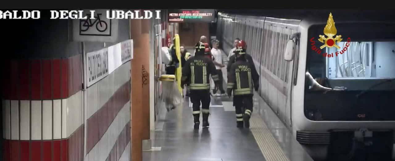 Si chiamava Mirko ed era di Genzano il ventottenne travolto e ucciso dalla Metro, il cordoglio del Comune