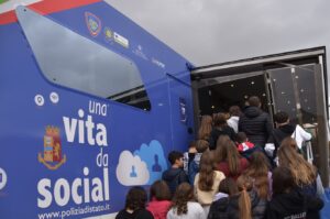 “Una Vita da Social-Action Week”, conclusa con successo la campagna di prevenzione della Polizia